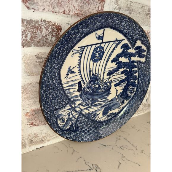 Vintage Japanese Seven Lucky Gods Treasure Ship Kutani Serving Dish - Picture 8 of 10